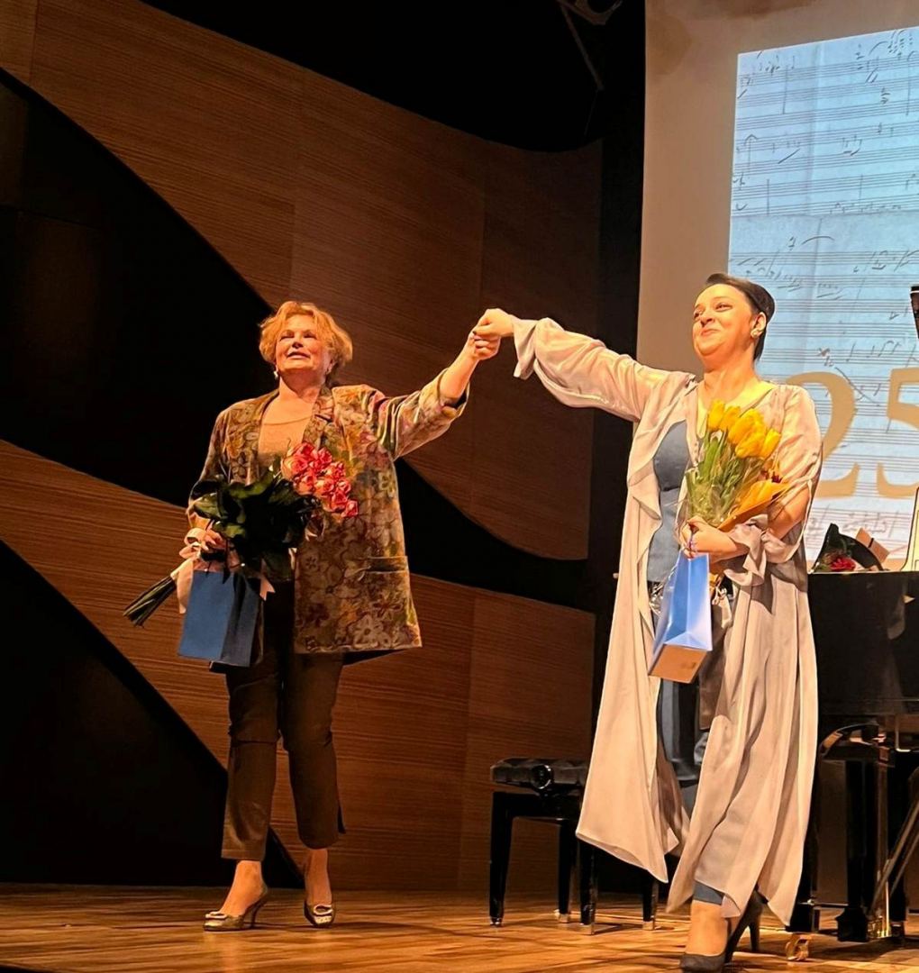 Завораживает, окрыляет, вдохновляет… - Komm, Hoffnung в Баку (ФОТО/ВИДЕО)