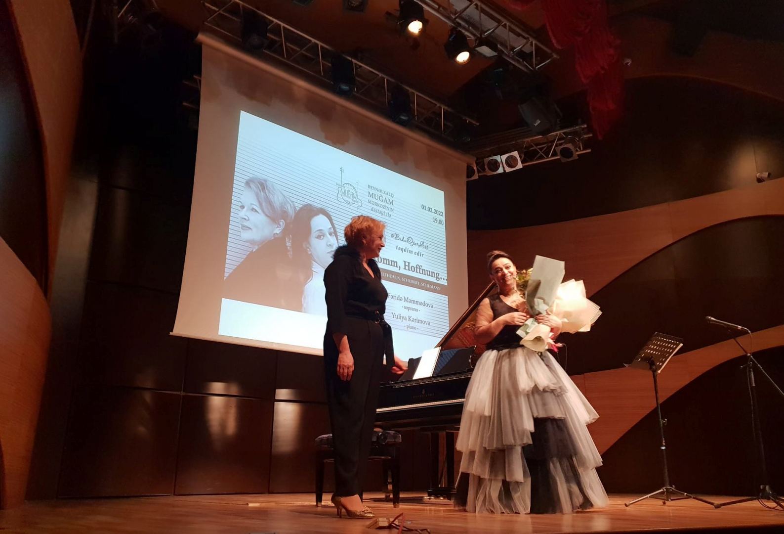 Завораживает, окрыляет, вдохновляет… - Komm, Hoffnung в Баку (ФОТО/ВИДЕО)