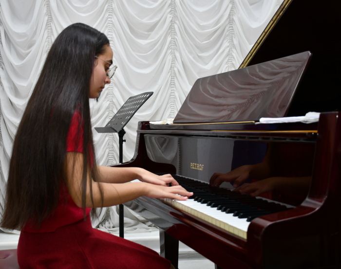 В Баку состоялся концерт, посвященный Дню молодёжи (ФОТО)