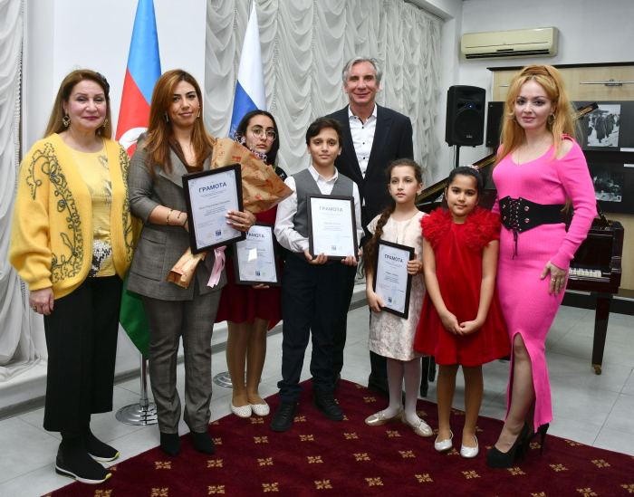 В Баку состоялся концерт, посвященный Дню молодёжи (ФОТО)