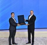 Президент Ильхам Алиев принял участие в Молодежном форуме, посвященном 25-летию Дня азербайджанской молодежи (ФОТО/ВИДЕО)