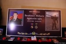 В Доме офицеров в Баку прошла презентация проекта, посвященного Национальному герою Мубаризу Ибрагимову (ФОТО)