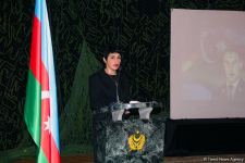 В Доме офицеров в Баку прошла презентация проекта, посвященного Национальному герою Мубаризу Ибрагимову (ФОТО)