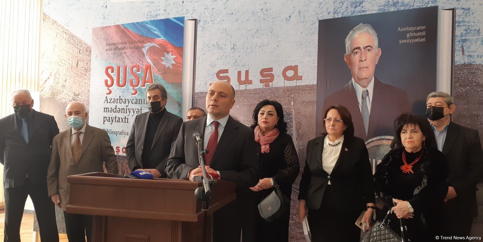 В Баку презентованы книги в честь "Года города Шуша" (ФОТО)