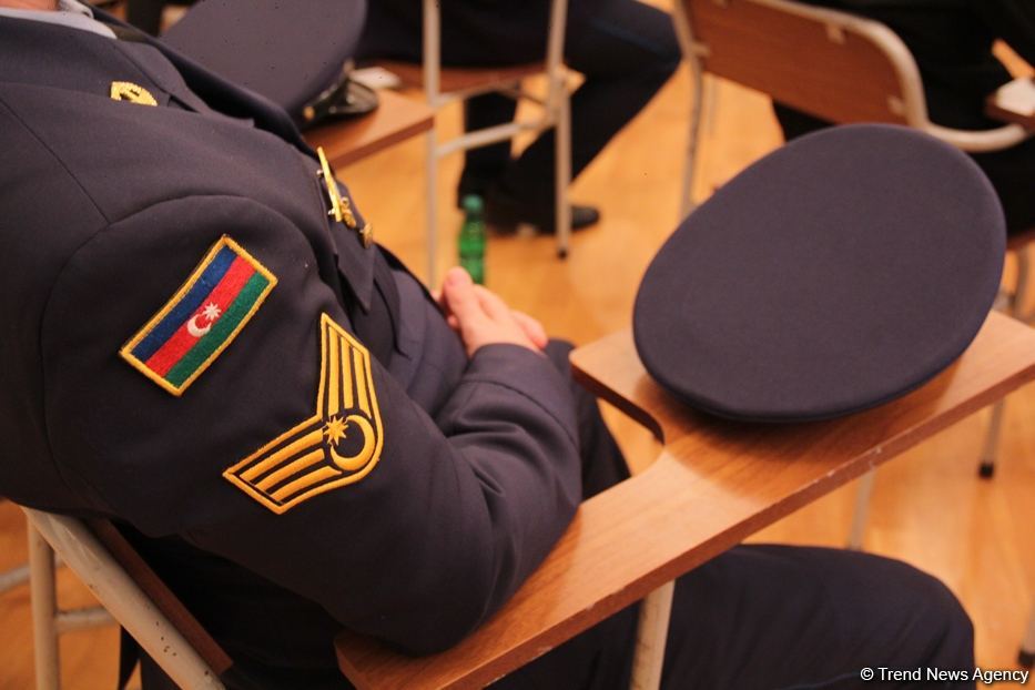 В Доме офицеров в Баку прошла презентация проекта, посвященного Национальному герою Мубаризу Ибрагимову (ФОТО)