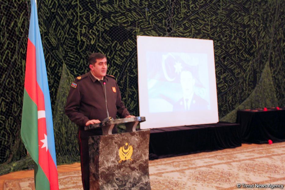 В Доме офицеров в Баку прошла презентация проекта, посвященного Национальному герою Мубаризу Ибрагимову (ФОТО)