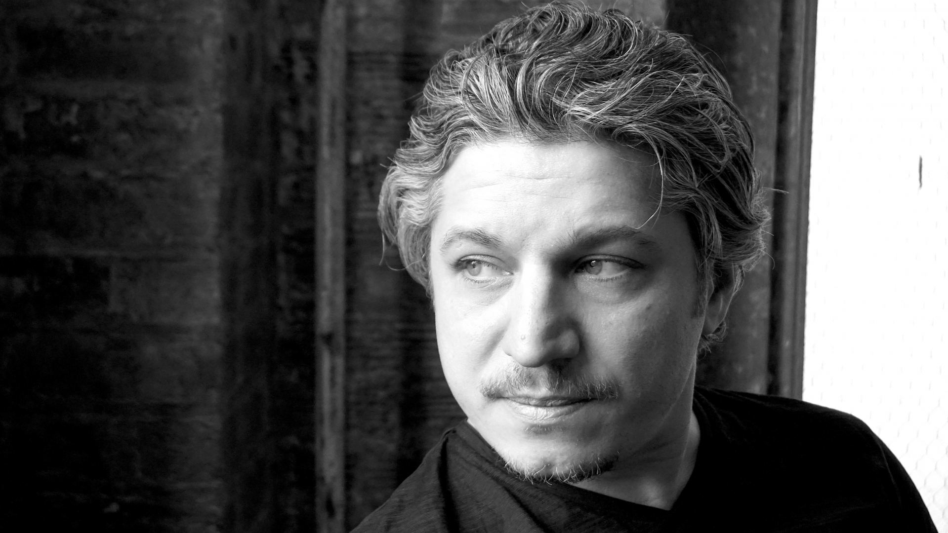 Испорченные магнитофоны,  тур по Японии и концерт в Баку – интервью с Шаином Новрасли (ФОТО)