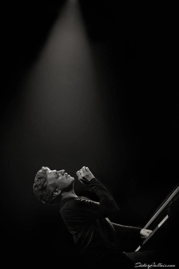 Испорченные магнитофоны,  тур по Японии и концерт в Баку – интервью с Шаином Новрасли (ФОТО)