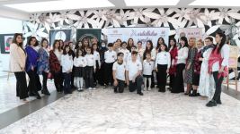 В Баку прошел вечер "Краски Харыбюльбюль" – экспозиция работ детей шехидов (ФОТО)