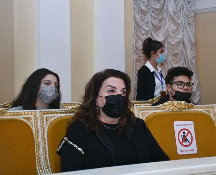 В Баку представлена музыка для успешных и добрых людей (ВИДЕО, ФОТО)