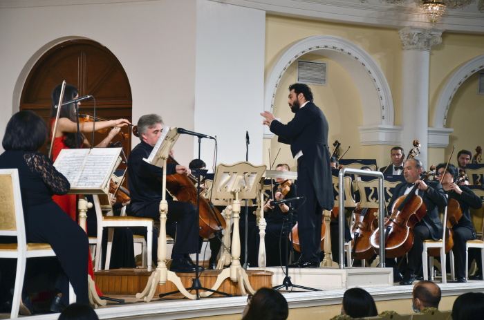 В Баку представлена музыка для успешных и добрых людей (ВИДЕО, ФОТО)