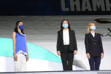 В Баку состоялась торжественная церемония открытия Кубка мира по прыжкам на батуте (ФОТО)