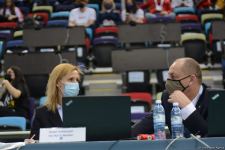 В Баку стартовал первый день соревнований Кубка мира по прыжкам на батуте (ФОТО)