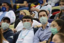 Азербайджанская гимнастка Сельджан Магсудова вышла в финал Кубка мира по прыжкам на батуте в Баку (ФОТО)