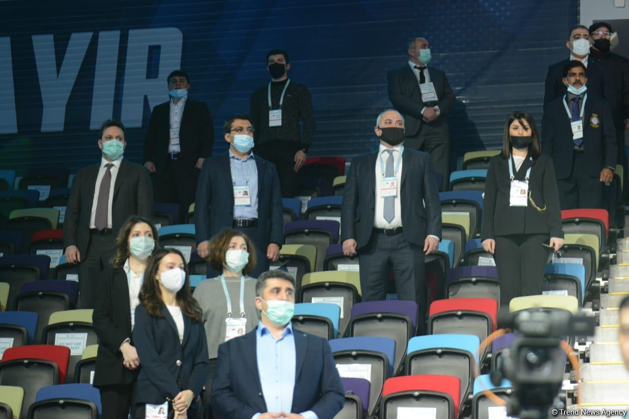 В Баку состоялась торжественная церемония открытия Кубка мира по прыжкам на батуте (ФОТО)