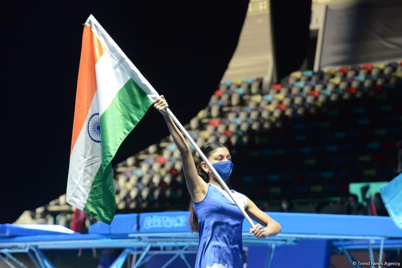 В Баку состоялась торжественная церемония открытия Кубка мира по прыжкам на батуте (ФОТО)