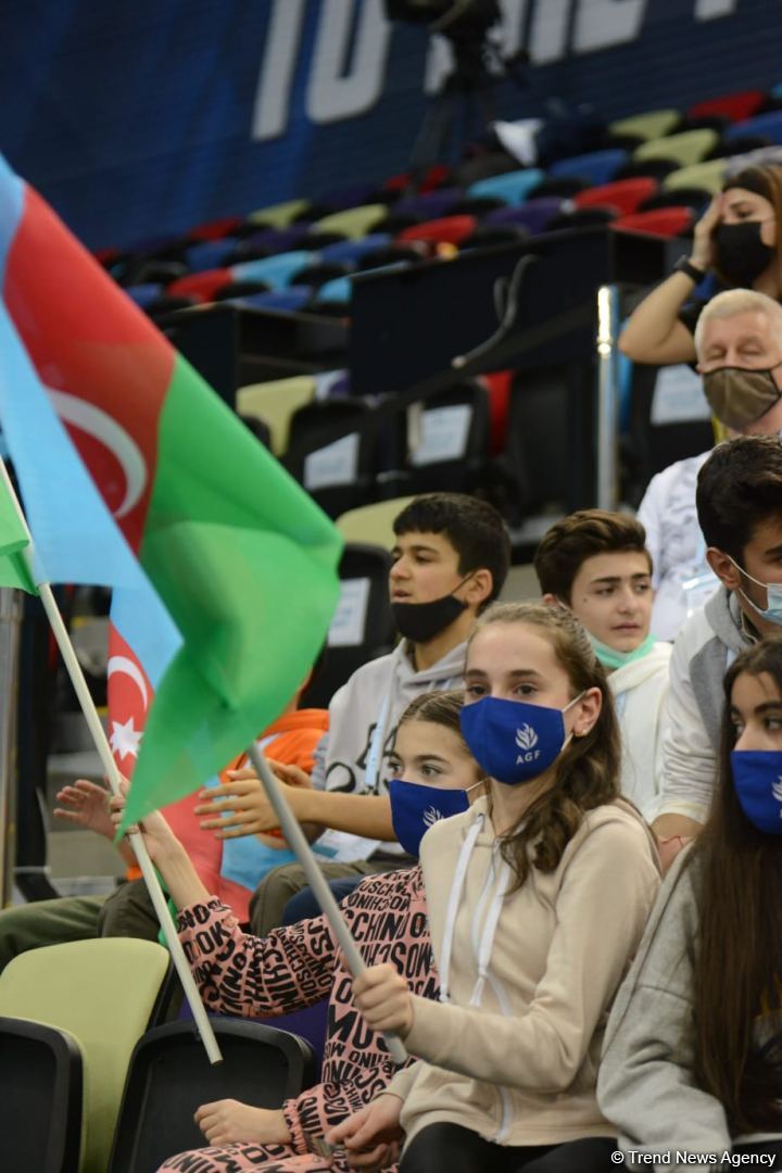 Азербайджанская гимнастка Сельджан Магсудова вышла в финал Кубка мира по прыжкам на батуте в Баку (ФОТО)