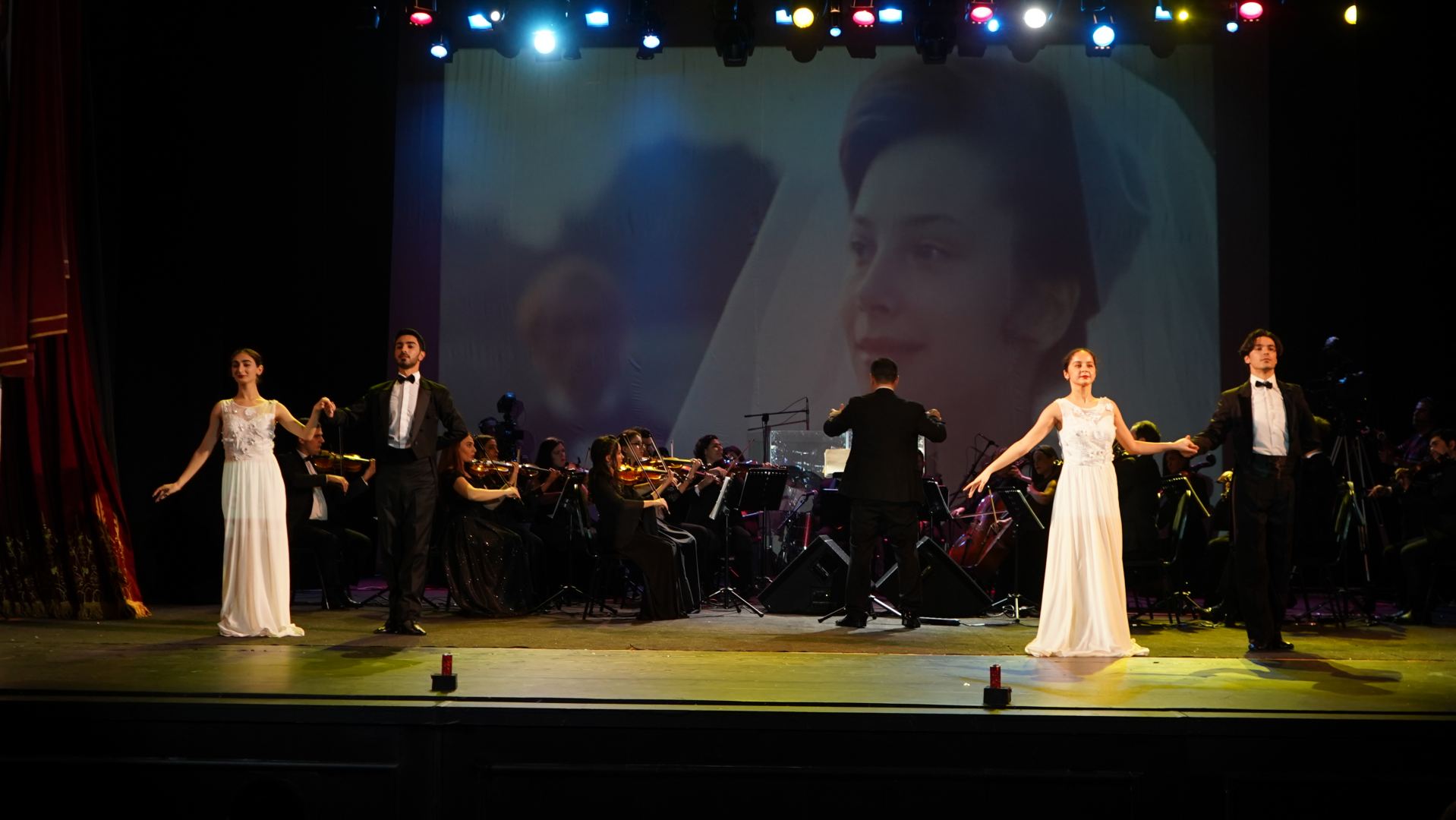 В Баку представлены шедевры мировой киномузыки в театрализованных композициях (ВИДЕО, ФОТО)