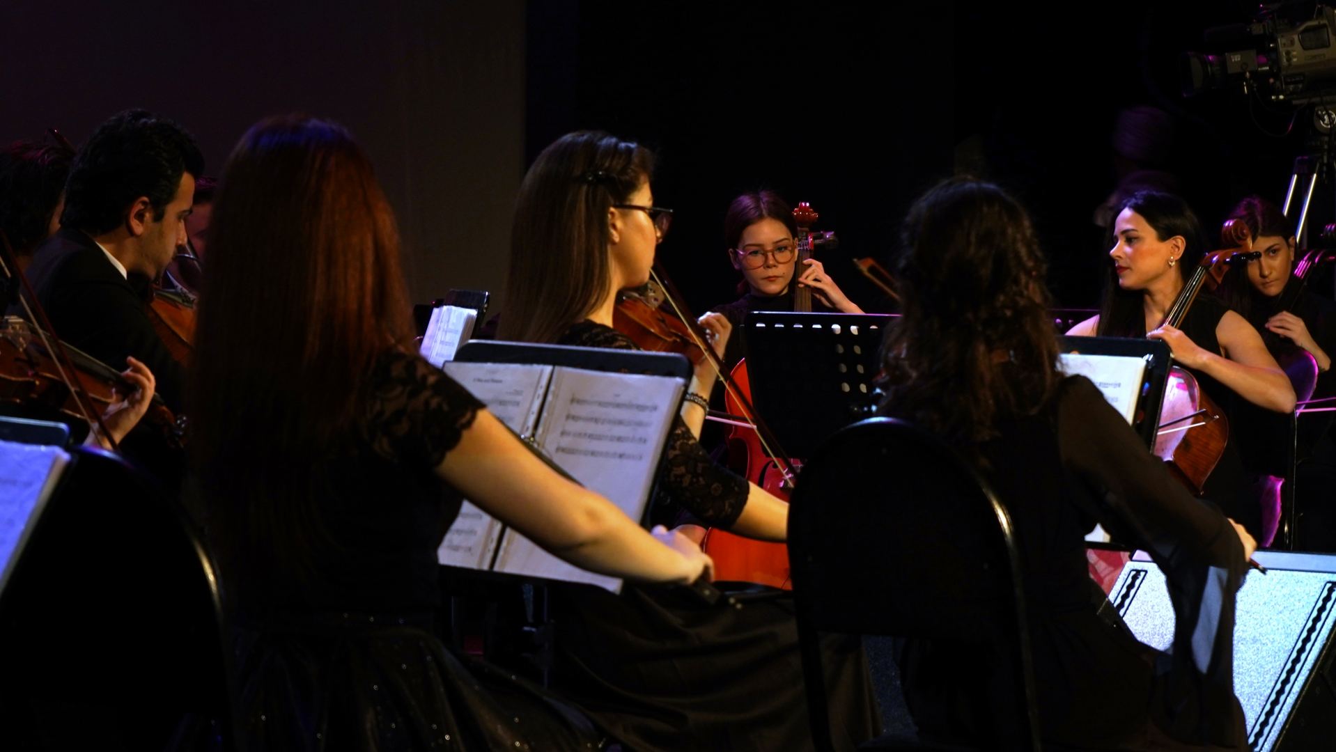 В Баку представлены шедевры мировой киномузыки в театрализованных композициях (ВИДЕО, ФОТО)