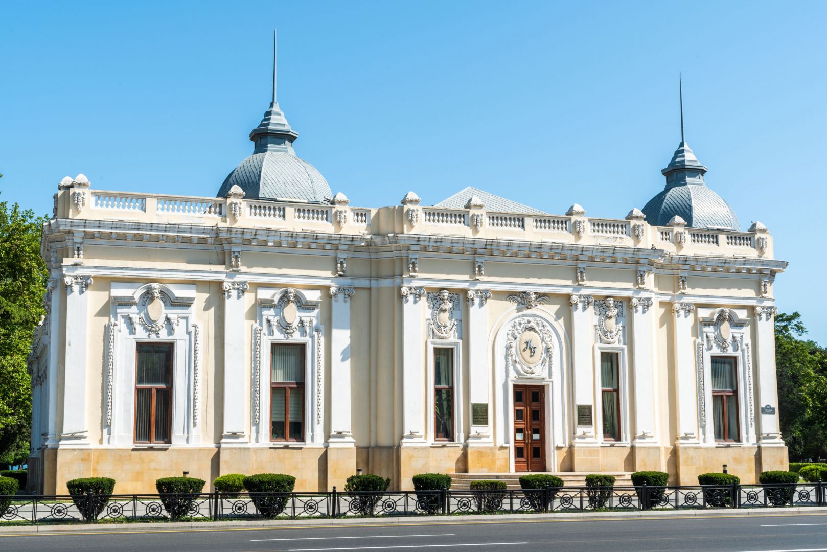 В Баку представлен проект, посвященный культурному наследию Польши в Азербайджане (ФОТО)