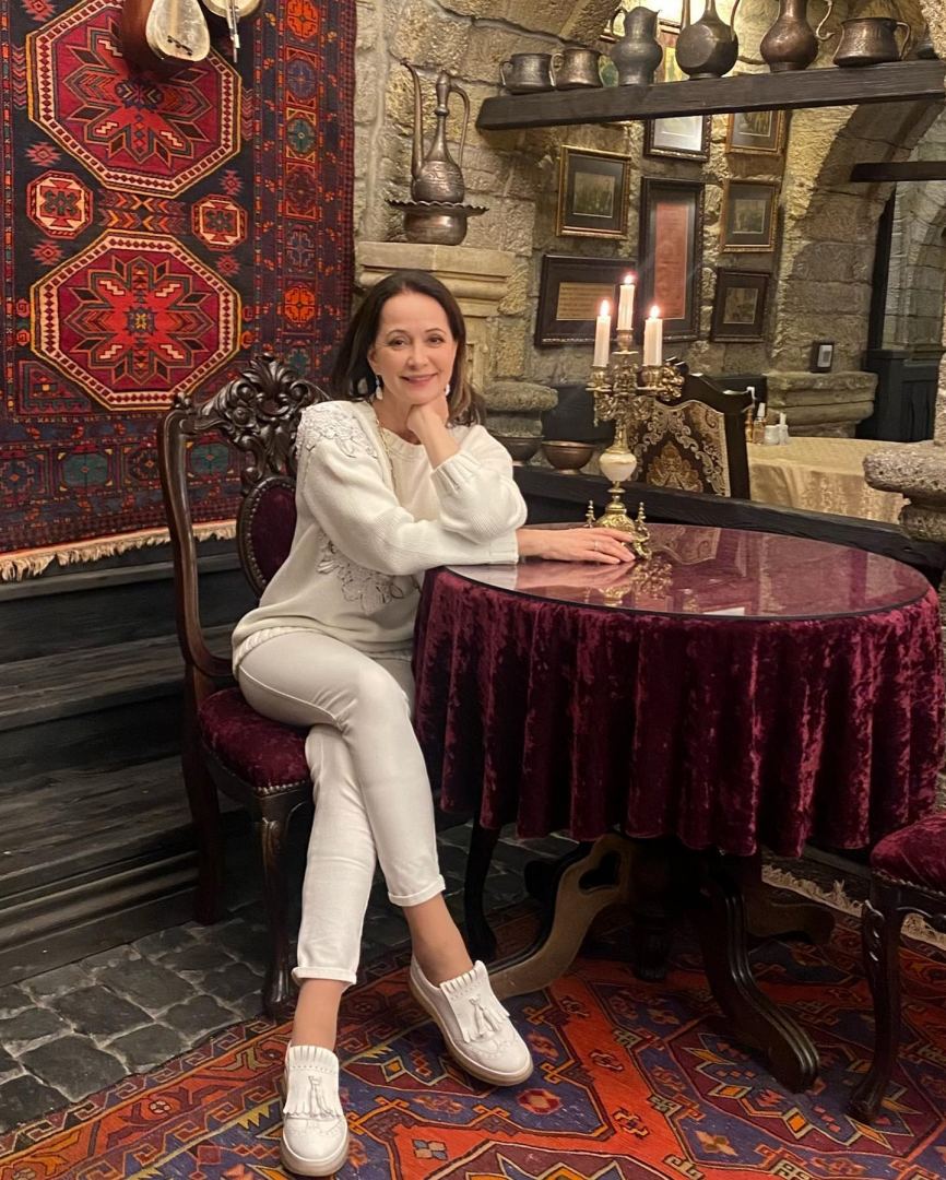 Баку - город контрастов. Заслуженная артистка России рассказала о визите в Азербайджан (ФОТО)