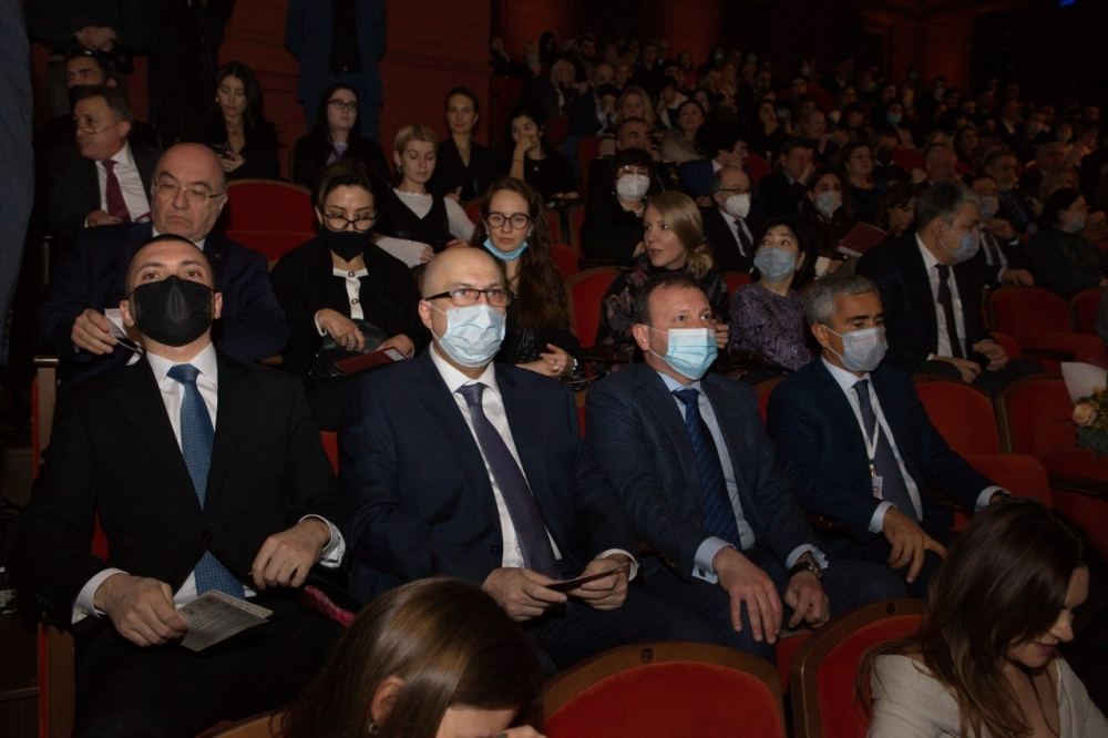 Вице-президент Фонда Гейдара Алиева присутствовала на гала-концерте «Музыкальные звезды Азербайджана на московской сцене» в Москве (ФОТО)