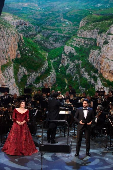 Вице-президент Фонда Гейдара Алиева присутствовала на гала-концерте «Музыкальные звезды Азербайджана на московской сцене» в Москве (ФОТО)