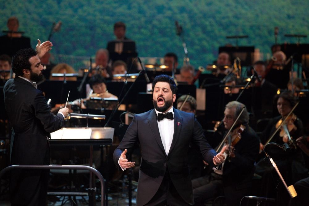 Вице-президент Фонда Гейдара Алиева присутствовала на гала-концерте «Музыкальные звезды Азербайджана на московской сцене» в Москве (ФОТО)