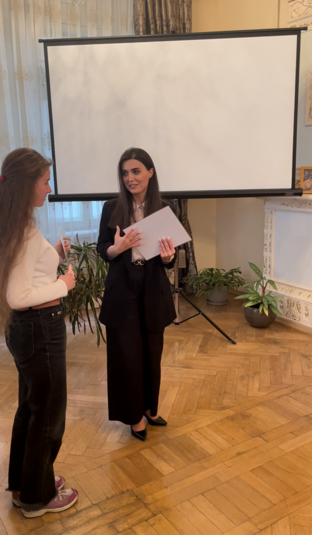 Какое мистическое здание в Ичери шехер могли посетить инопланетяне? (ФОТО)