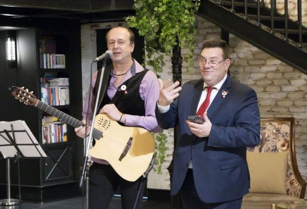 В Баку отметили румынский праздник Мэрцишор (ФОТО)