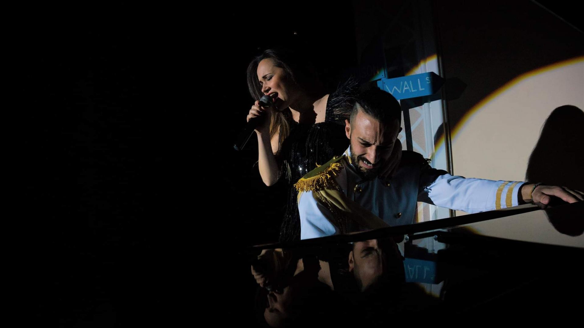 Лучший подарок азербайджанским женщинам на 8 марта - шесть мировых мюзиклов в один день (ФОТО)