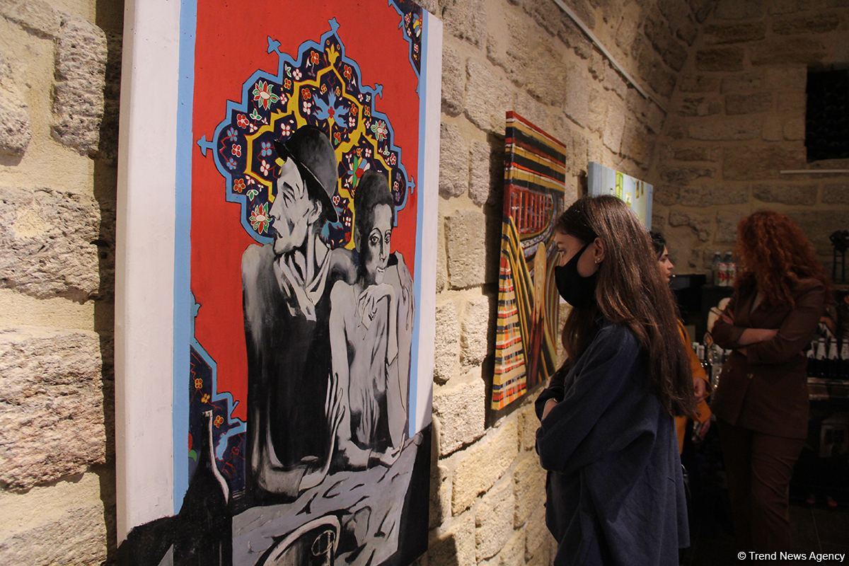 Шедевры мировой живописи с азербайджанскими коврами! В Баку состоялось открытие Фестиваля культурного наследия FantazEU (ФОТО)