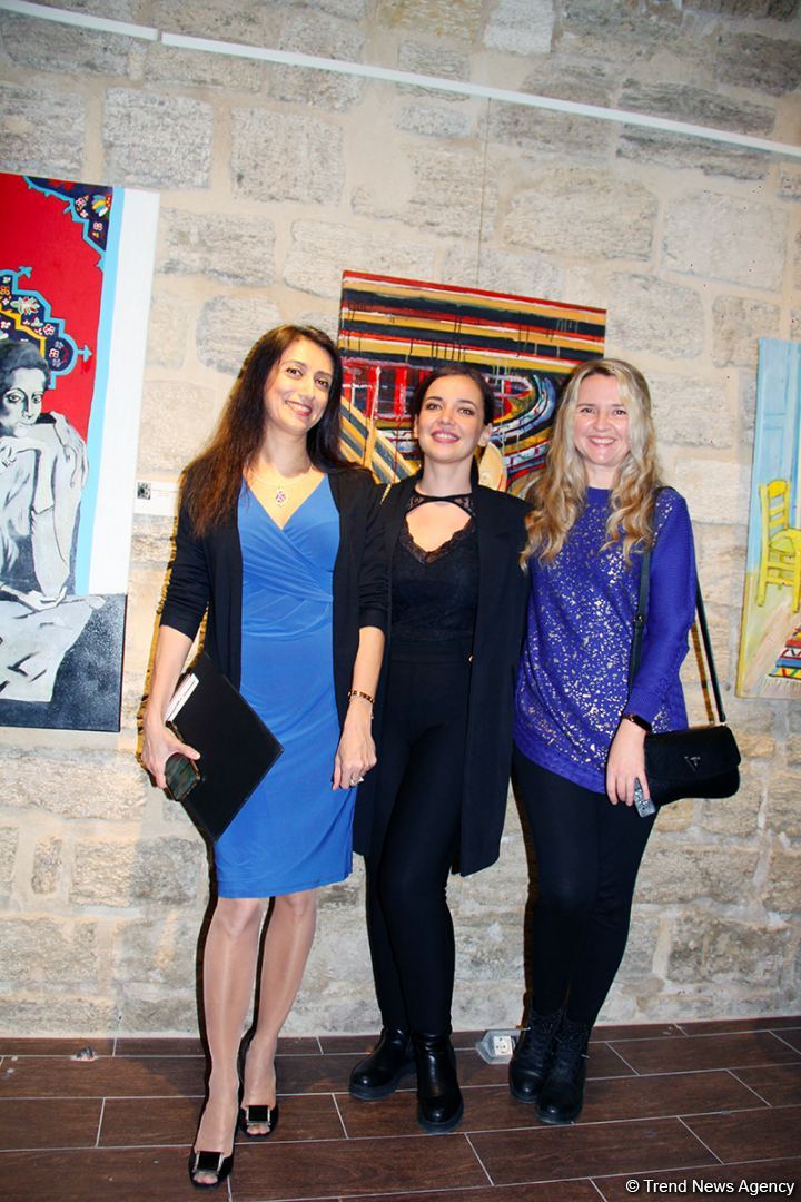 Шедевры мировой живописи с азербайджанскими коврами! В Баку состоялось открытие Фестиваля культурного наследия FantazEU (ФОТО)