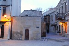 Ичери шехер в начале весны – прогулка перед закатом (ФОТО)