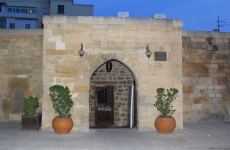 Ичери шехер в начале весны – прогулка перед закатом (ФОТО)