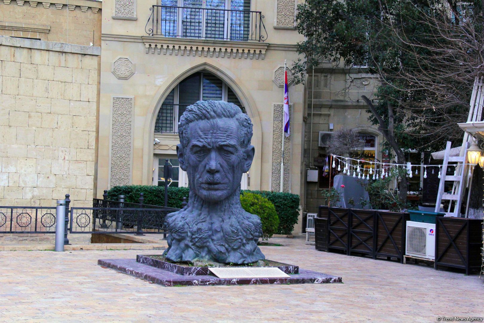 Ичери шехер в начале весны – прогулка перед закатом (ФОТО)