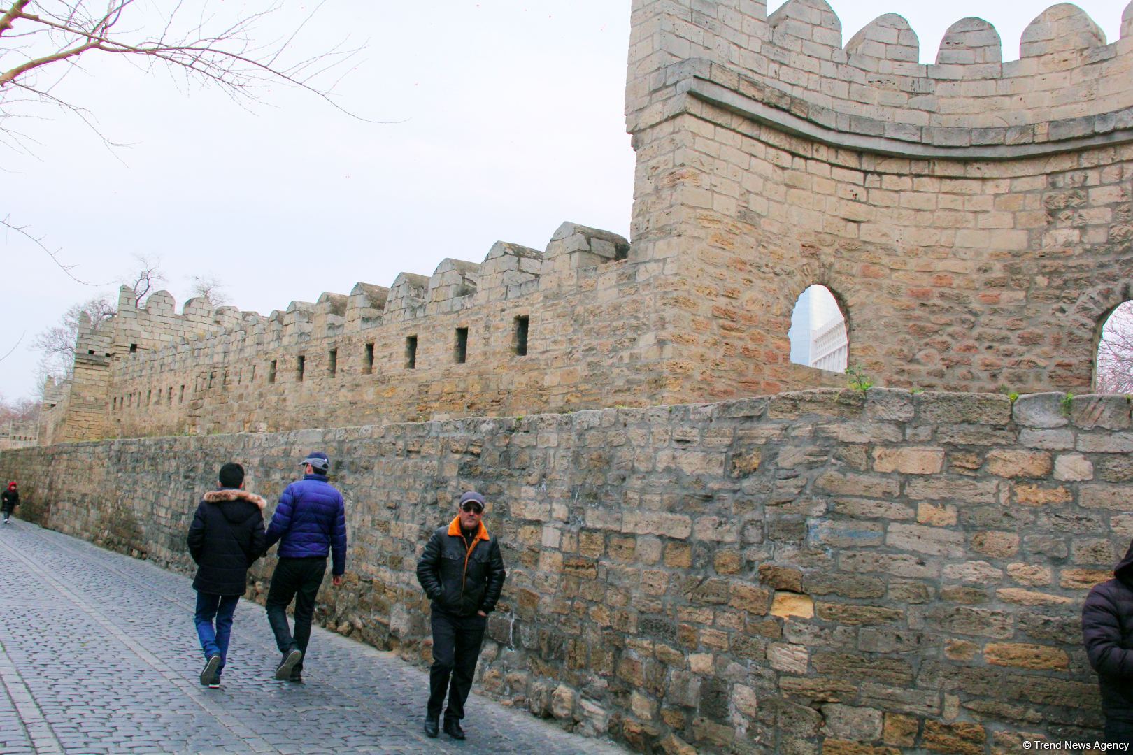 Ичери шехер в начале весны – прогулка перед закатом (ФОТО)