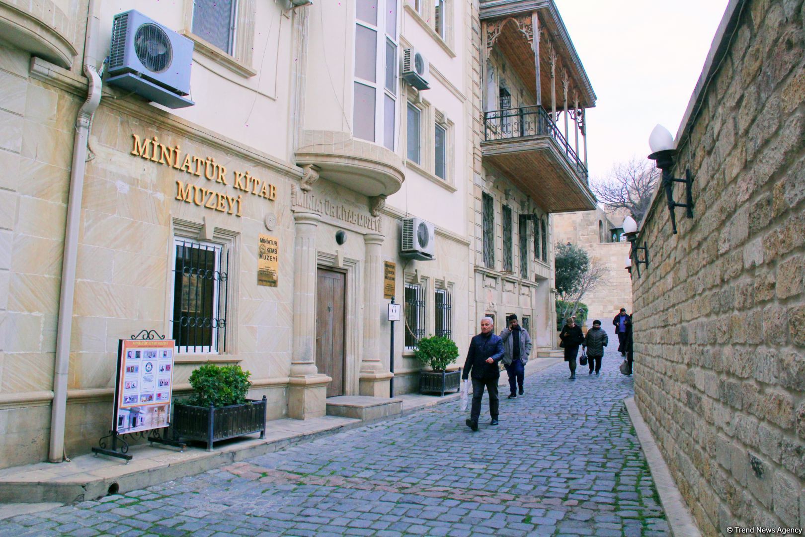 Ичери шехер в начале весны – прогулка перед закатом (ФОТО)