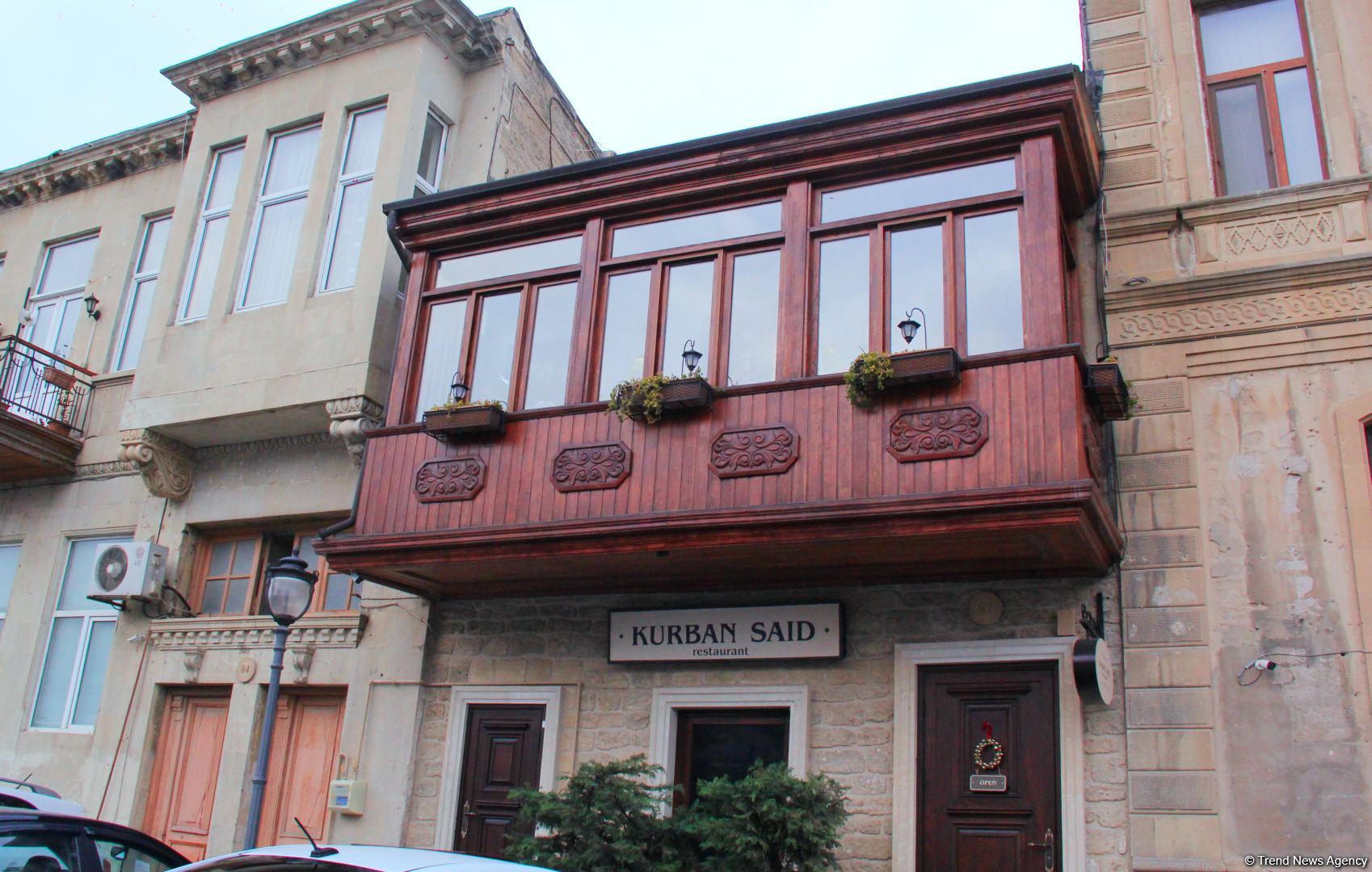 Ичери шехер в начале весны – прогулка перед закатом (ФОТО)