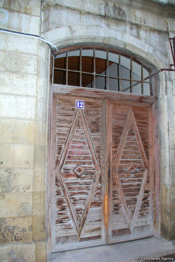 Ичери шехер в начале весны – прогулка перед закатом (ФОТО)