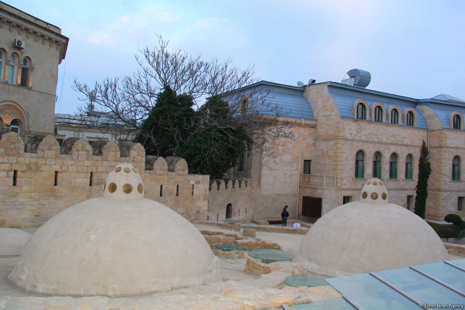 Ичери шехер в начале весны – прогулка перед закатом (ФОТО)