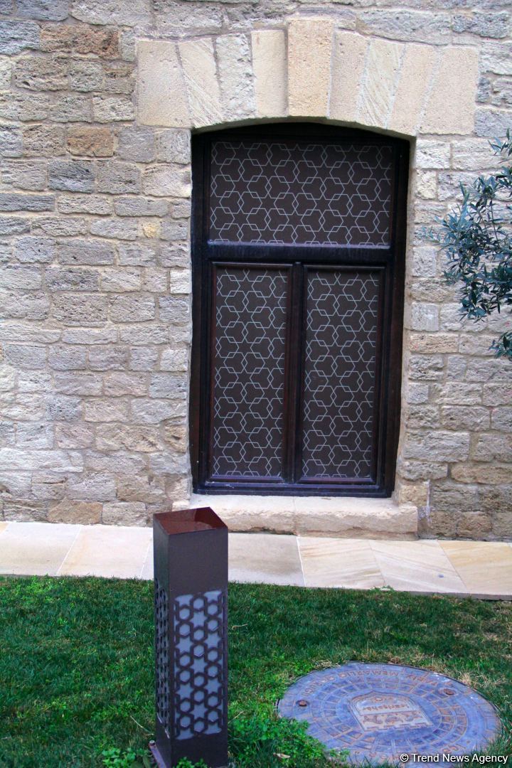 Ичери шехер в начале весны – прогулка перед закатом (ФОТО)