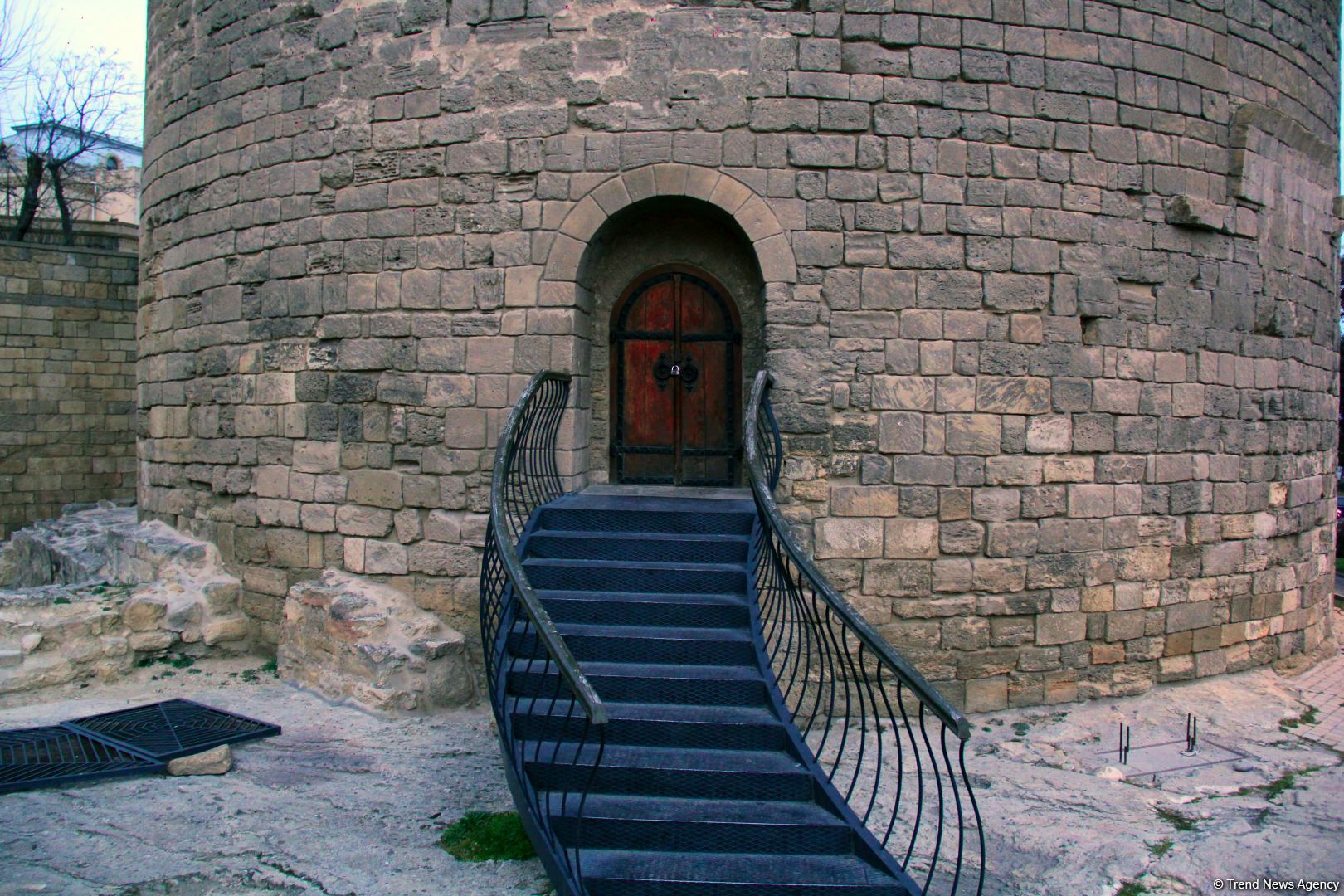 Ичери шехер в начале весны – прогулка перед закатом (ФОТО)