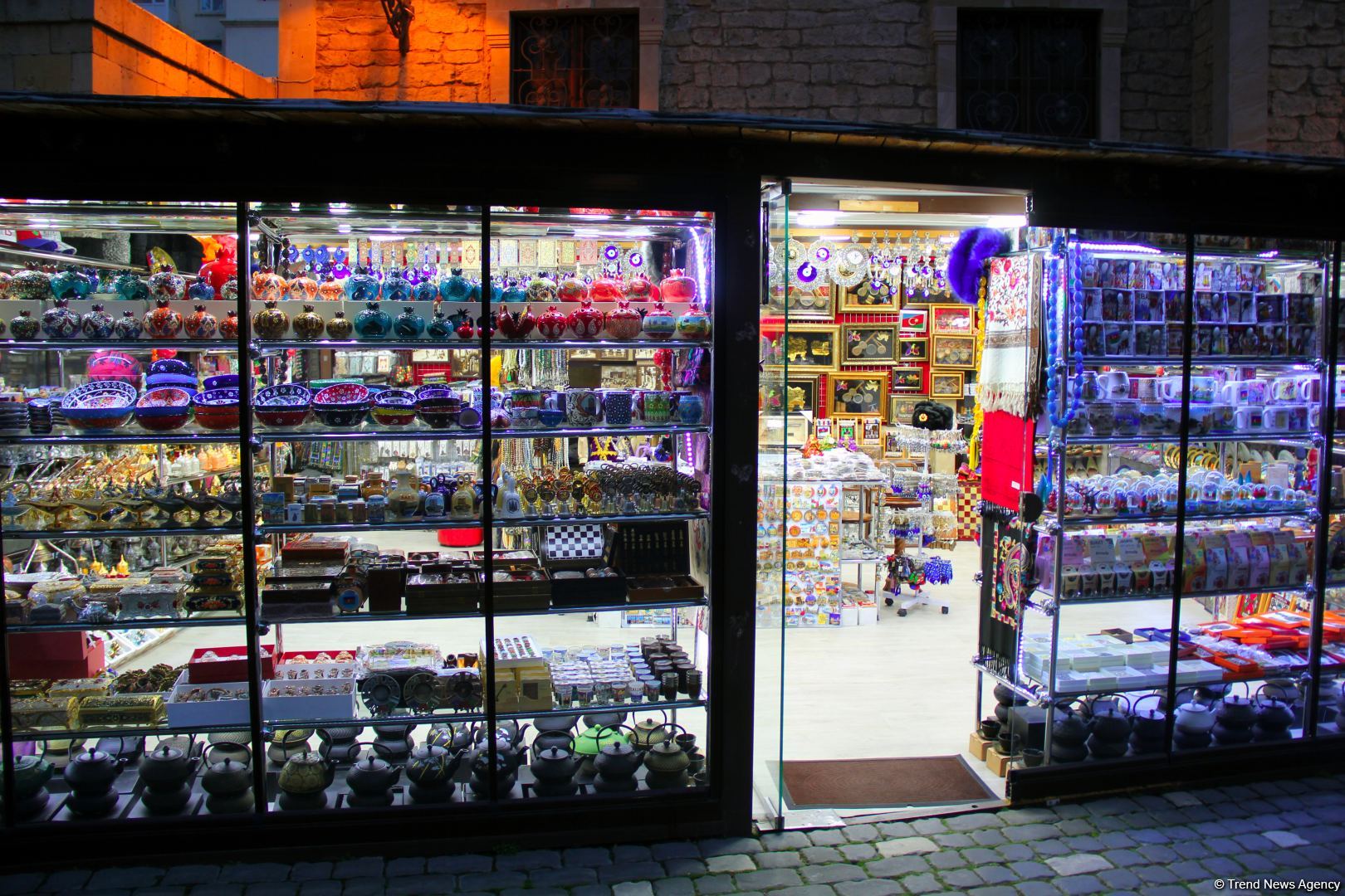 Ичери шехер в начале весны – прогулка перед закатом (ФОТО)