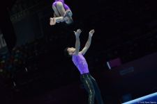 В Баку стартовал первый день Всемирных соревнований среди возрастных групп по акробатической гимнастике (ФОТО)