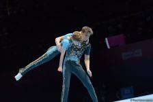 В Баку стартовал первый день Всемирных соревнований среди возрастных групп по акробатической гимнастике (ФОТО)