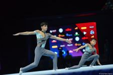 В Баку стартовал первый день Всемирных соревнований среди возрастных групп по акробатической гимнастике (ФОТО)