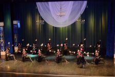 Женщины отдыхают, а мужчины создают праздник! Концерт в Баку, посвященный 8 Марта (ФОТО)