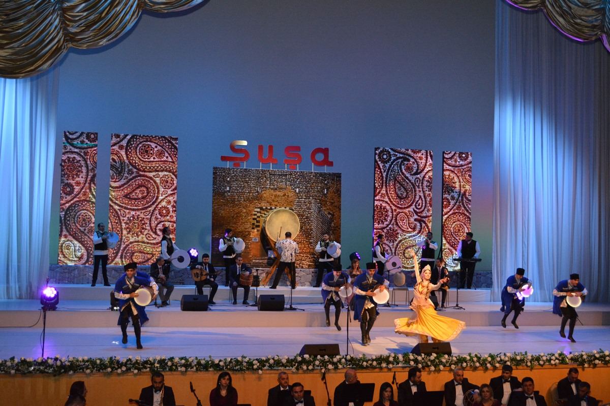 Во Дворце Гейдара Алиева прошел грандиозный концерт, посвященный "Году города Шуша" (ФОТО)