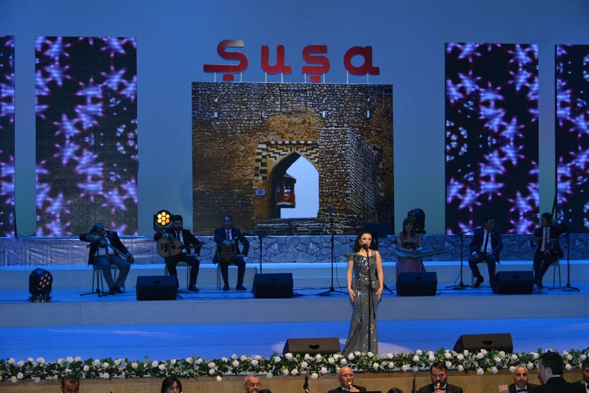 Во Дворце Гейдара Алиева прошел грандиозный концерт, посвященный "Году города Шуша" (ФОТО)